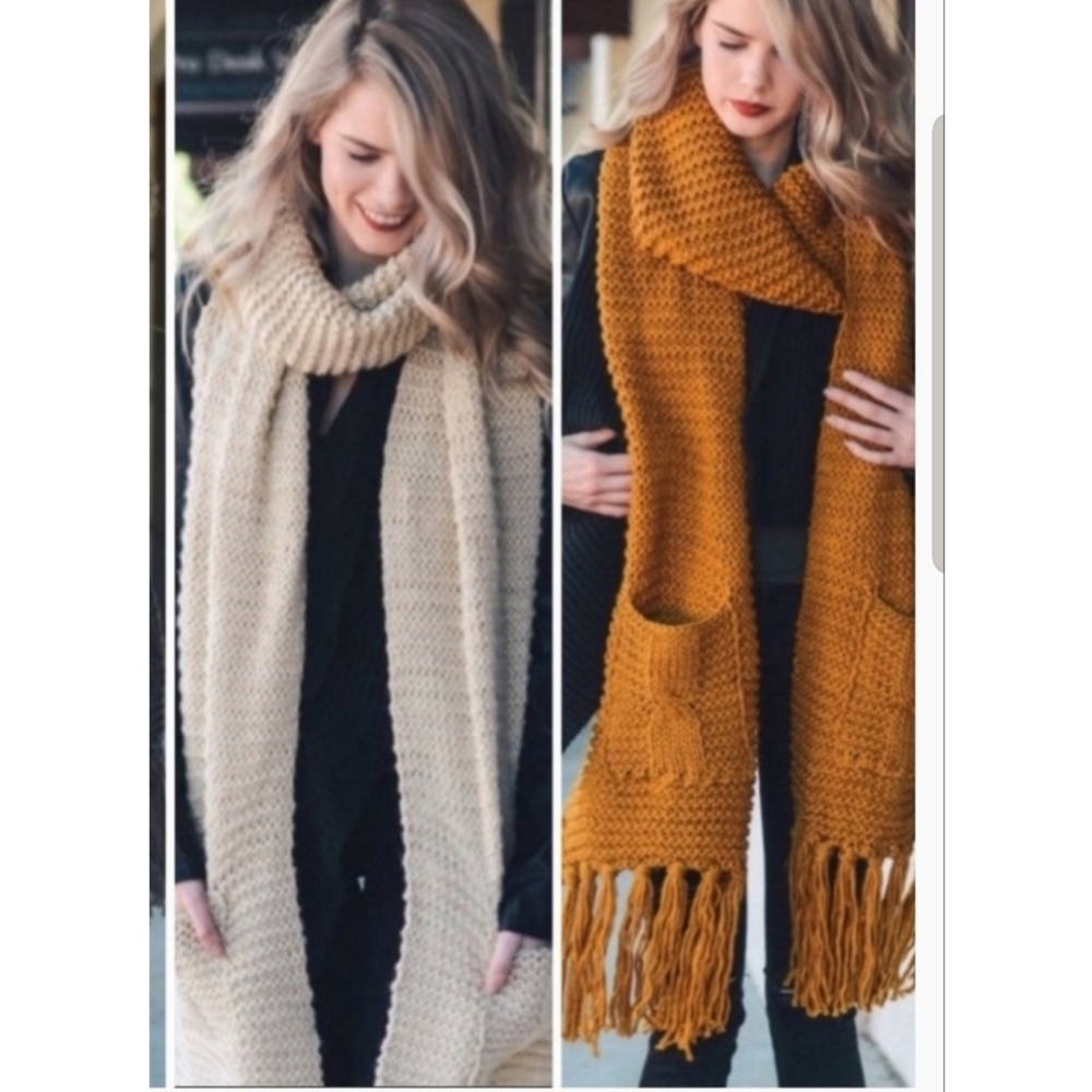 ❤ONLY 1 LEFT!❤oversized Fringe Pocket Scarf
